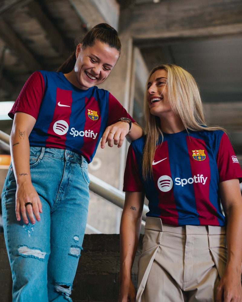 Camisa Feminina do Barcelona I - 2023/24