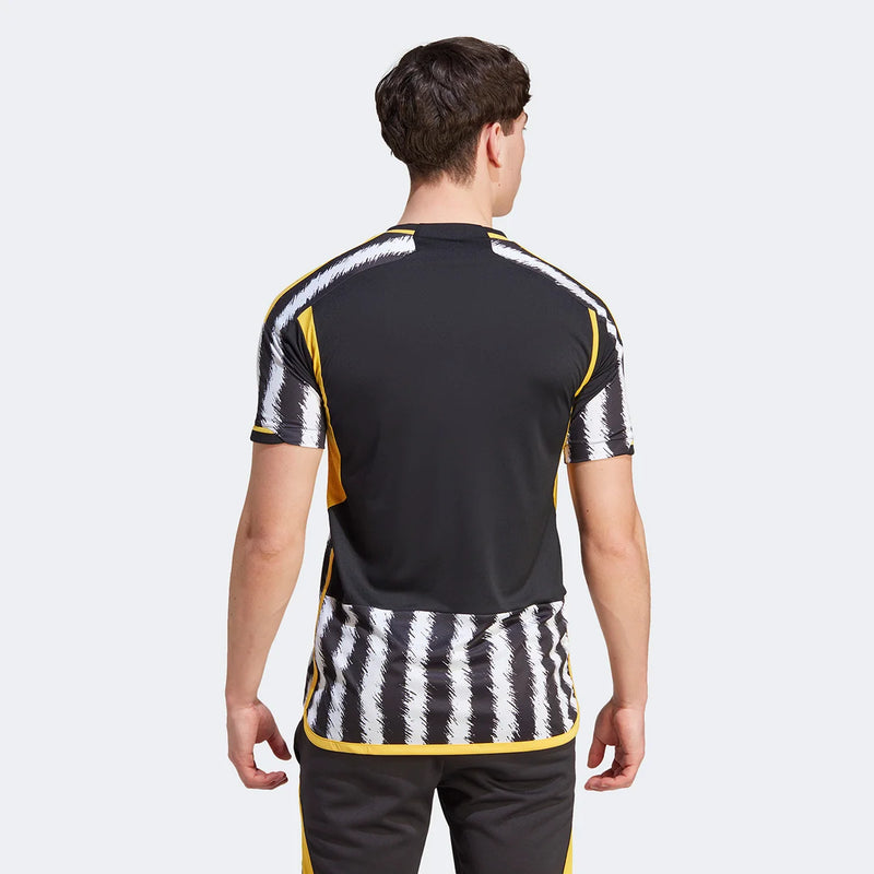 nova camisa da juventus titular home 2023 2024