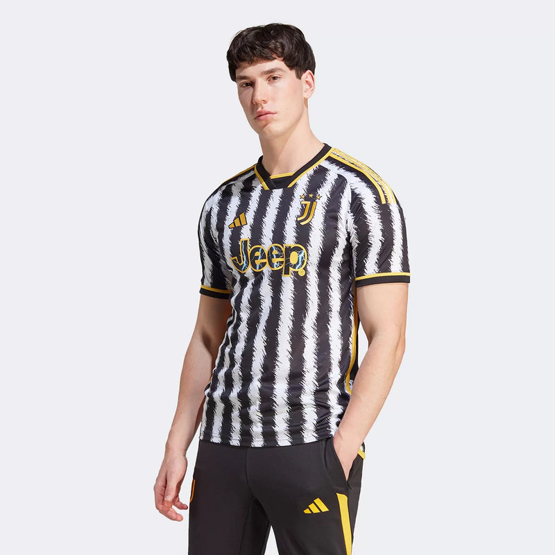 nova camisa da juventus titular home 2023 2024