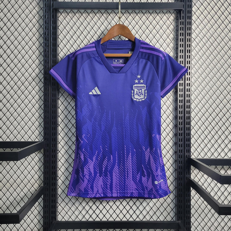 camisa da argentina feminina roxa away 2023.png